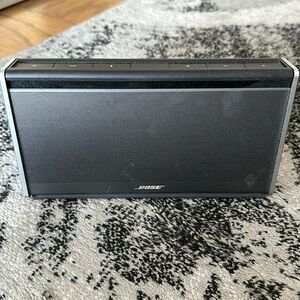 Bose sound link wireless mobile speaker